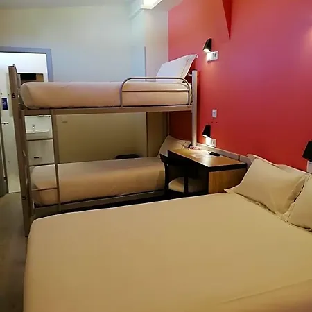 & Hostel Aveiro