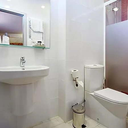 & Hostel Aveiro